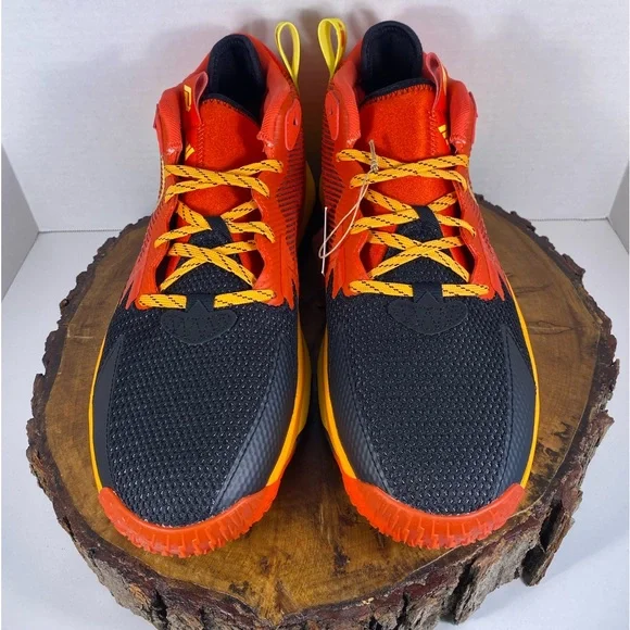 Adidas Dame 8 Mr. Incredible - Picture 3 of 7